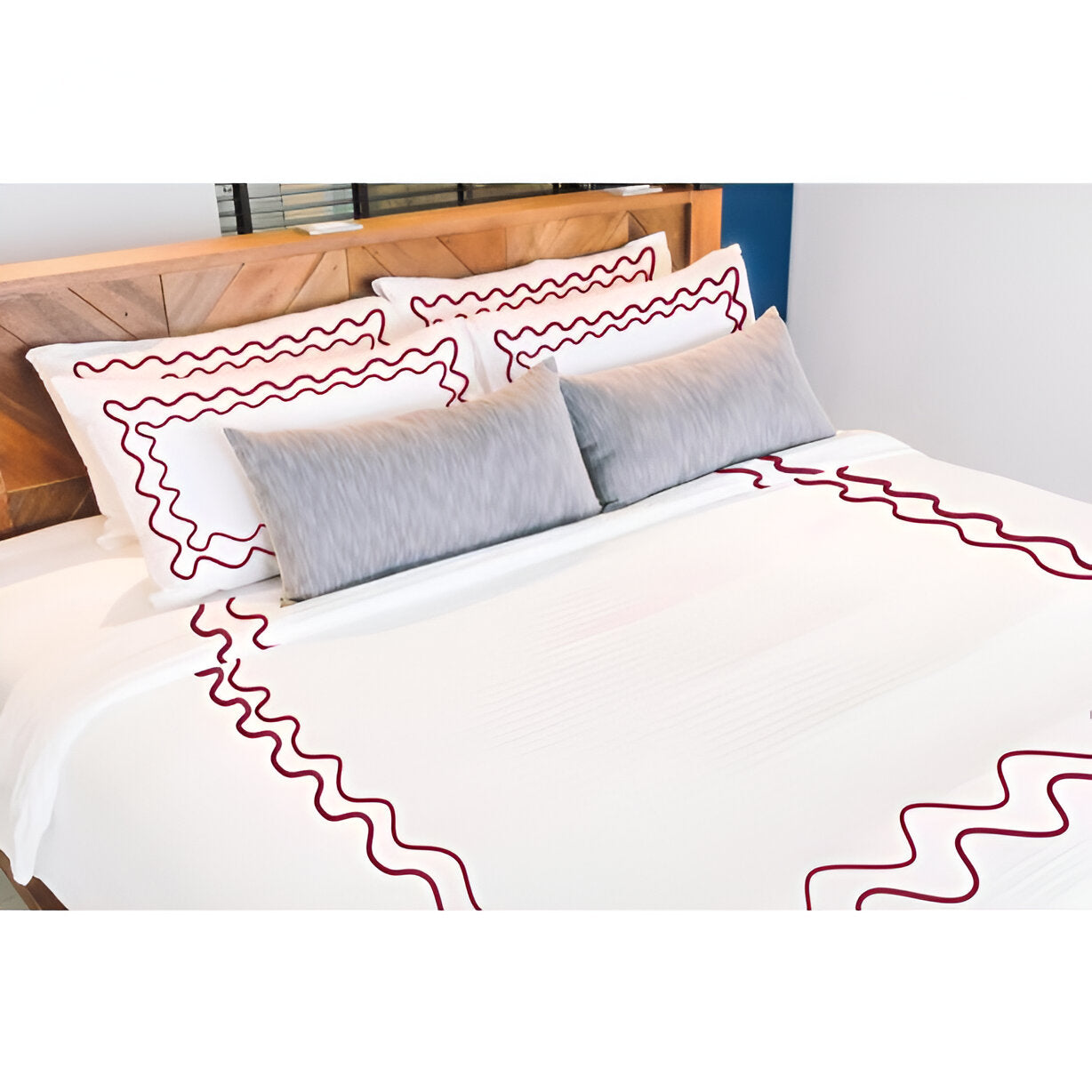 Double Wavy Embroidered Duvet Cover Set - 100% Cotton