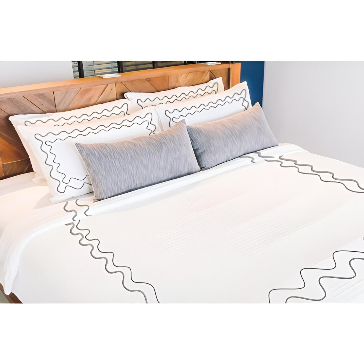 Double Wavy Embroidered Duvet Cover Set - 100% Cotton