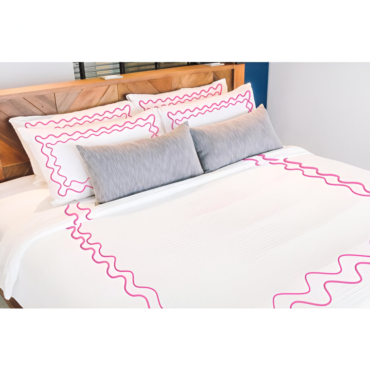 Double Wavy Embroidered Duvet Cover Set - 100% Cotton