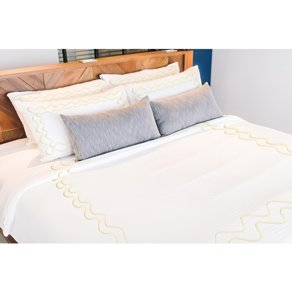 Double Wavy Embroidered Duvet Cover Set - 100% Cotton