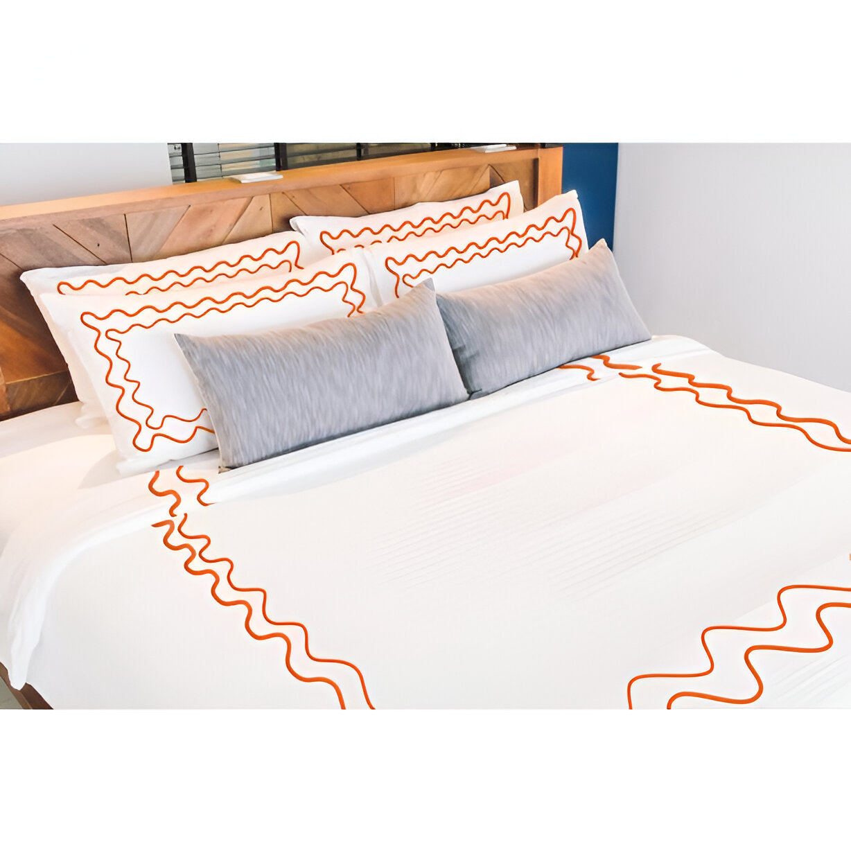 Double Wavy Embroidered Duvet Cover Set - 100% Cotton